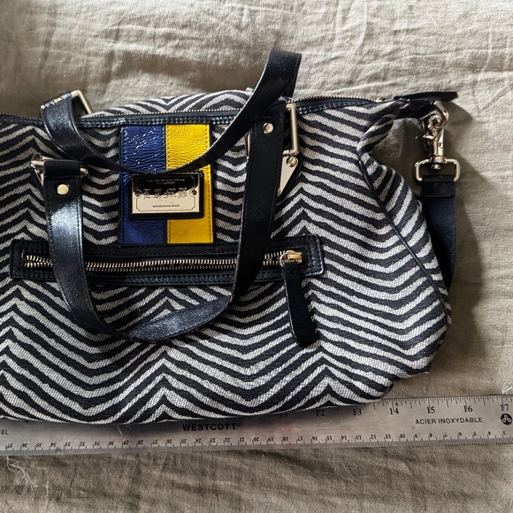 L.A.M.B. Purse - Picture 4 of 7